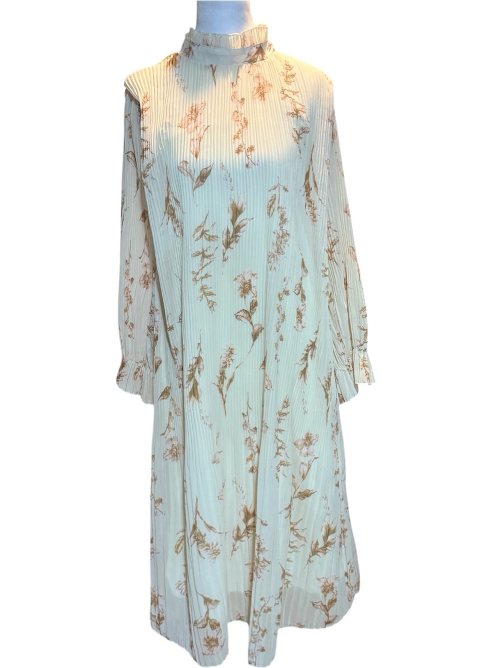 La Esha Couture Floral Plisse Pleated Maxi Dress Cream coquette VTG boho